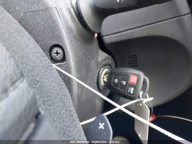 Toyota COROLLA SE 2017 5YFBURHE5HP609605 Image 11