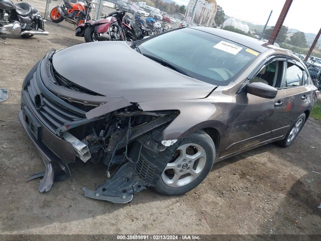 Nissan Altima 2.5 S 2014 1N4AL3AP9EN368685 Image 2