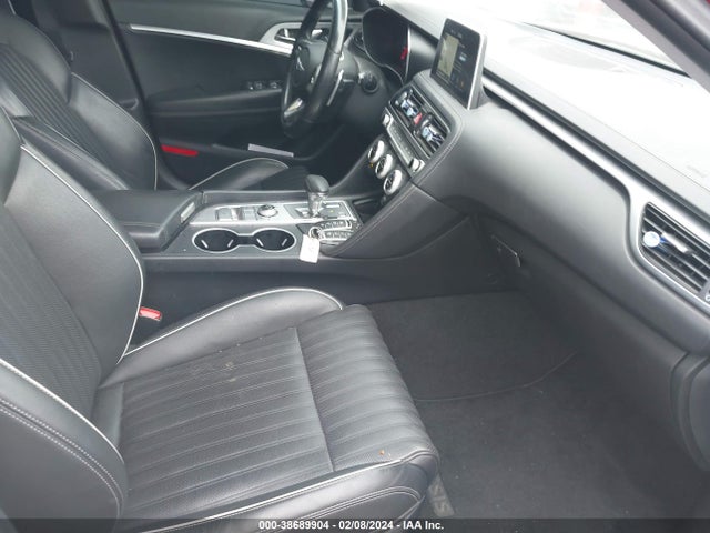 Genesis G70 2.0t Advanced 2019 KMTG34LA9KU033092 Image 5