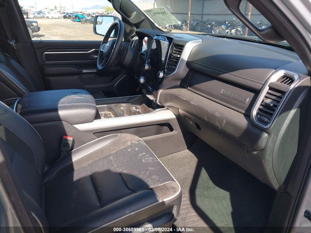 RAM 1500 Laramie  4x4 5'7 Box 2023 1C6SRFJT2PN630729 Image 5
