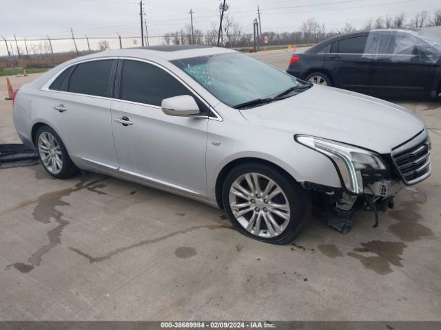 Auction sale of the 2019 Cadillac Xts Luxury, vin: 2G61M5S35K9161985, lot number: 38689984