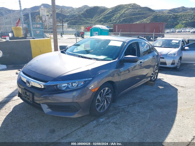 Honda CIVIC EX 2017 2HGFC2F76HH543007 Image 2