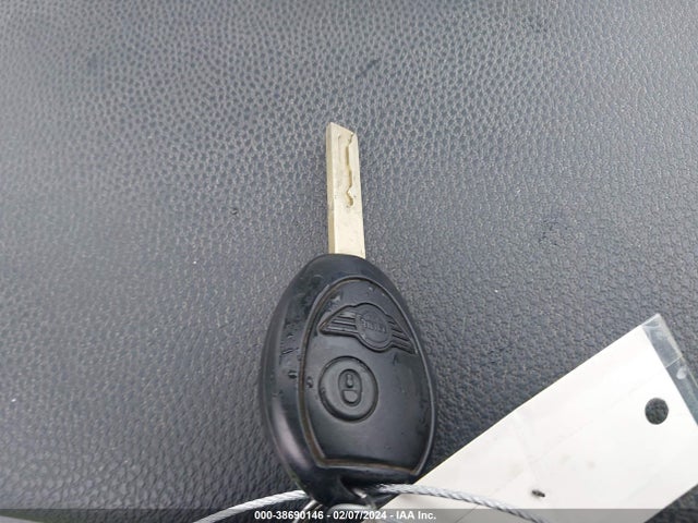 2004 MINI COOPER S WMWRE33474TD76031 Photo 10