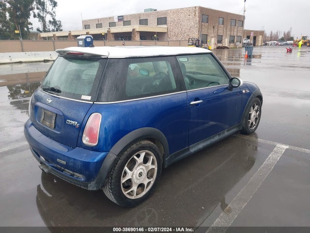 2004 MINI COOPER S WMWRE33474TD76031 Photo 3