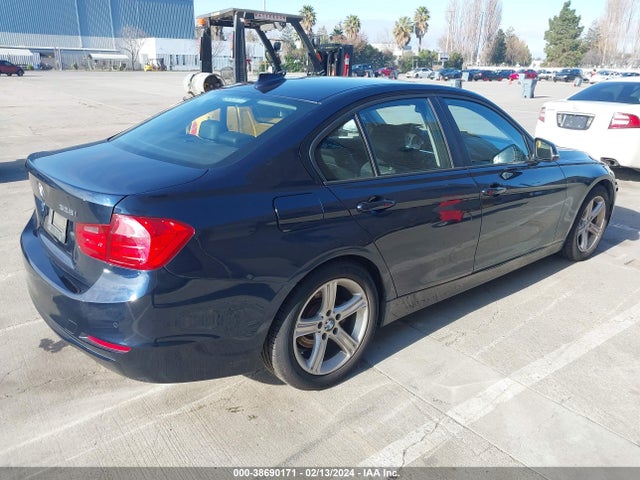 BMW 328I 2014 WBA3C1C57EK109288 Image 4