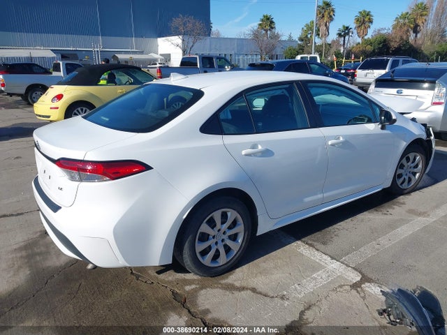 Toyota COROLLA LE 2021 5YFEPMAE6MP217616 Image 4