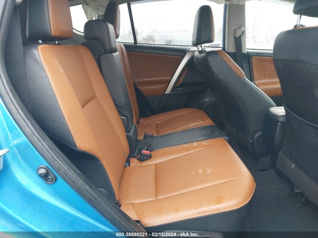 Toyota Rav4 Limited 2016 JTMDFREV5GJ100379 Image 8