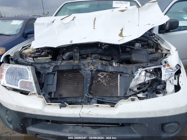 Nissan FRONTIER S 2015 1N6BD0CT9FN717637 Image 6