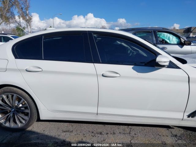 WBA53BH08PWY10722 BMW 530I