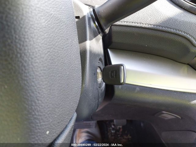 Honda CR-V LX 2016 2HKRM3H37GH543810 Image 11