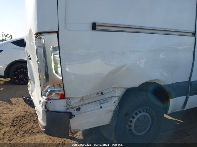 W1W4EBHY6LT026036 Mercedes-Benz Sprinter 2500 Standard Roof V6