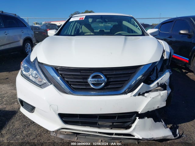 Nissan Altima 2.5 S 2017 1N4AL3AP7HC145335 Image 12