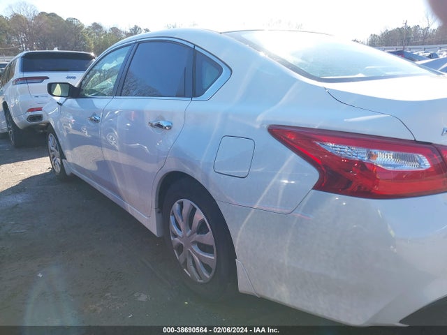 Nissan Altima 2.5 S 2017 1N4AL3AP7HC145335 Image 14