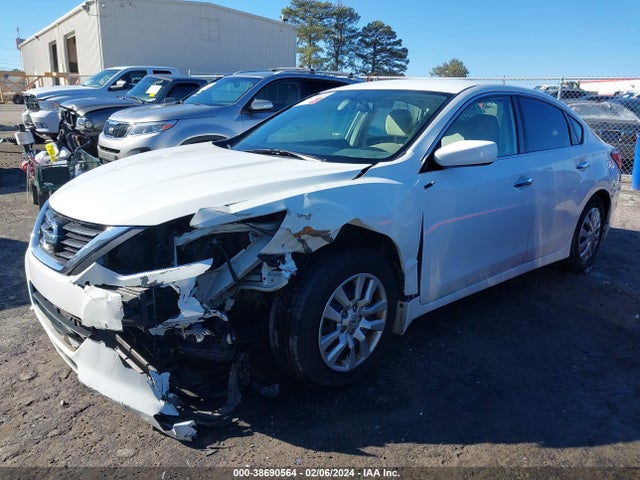 Nissan Altima 2.5 S 2017 1N4AL3AP7HC145335 Image 2