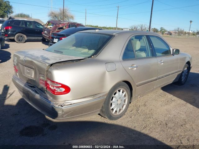 2001 MERCEDES-BENZ E-CLASS WDBJF65J11B187969 Photo 3