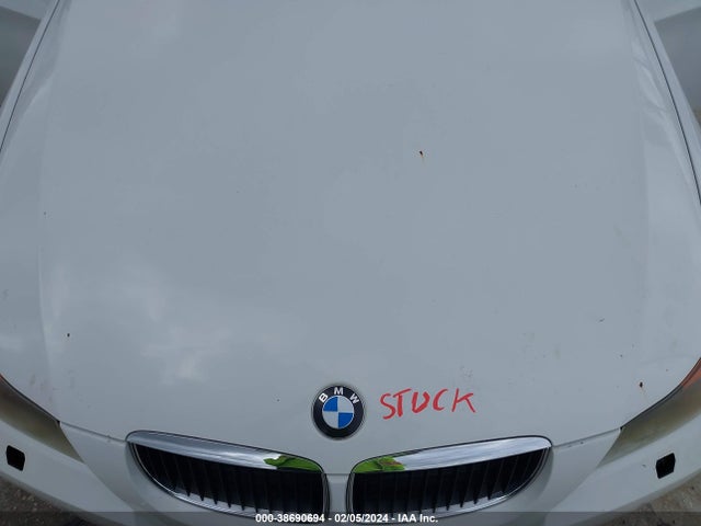 2006 BMW 325XI VIN: WBAVD13526KV02493