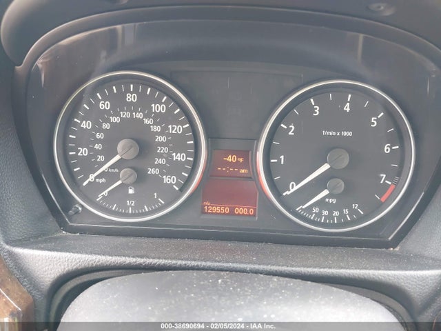 2006 BMW 325XI VIN: WBAVD13526KV02493
