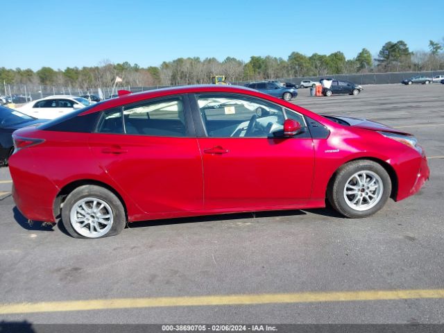 JTDKARFU9G3506374 Toyota Prius Four