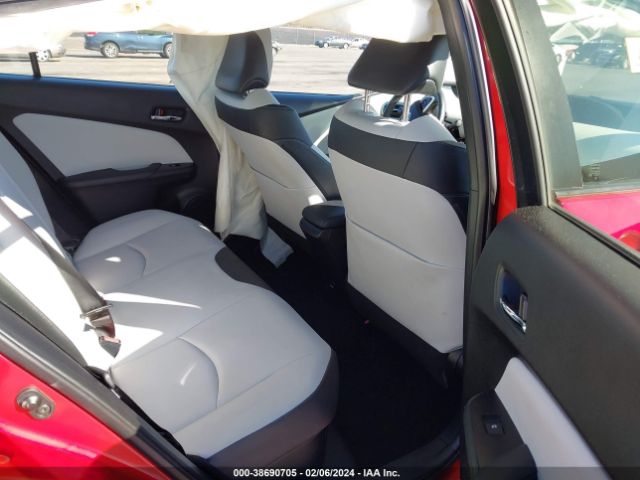 JTDKARFU9G3506374 Toyota Prius Four