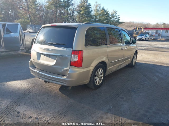 2C4RC1GG0FR754490 Chrysler Town & Country Limited Platinum