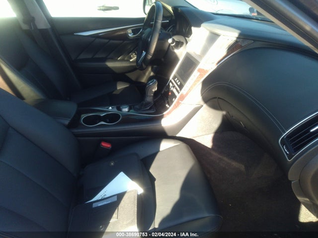 JN1EV7AR3KM558405 Infiniti Q50 3.0t Luxe