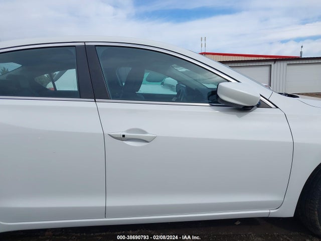 Acura Ilx Premium Package/technology Plus Package 2017 19UDE2F7XHA003627 Image 12