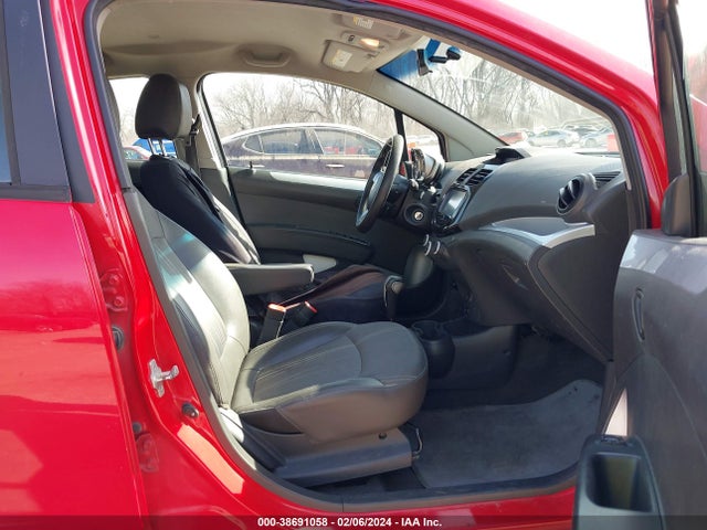 Chevrolet Spark 1lt Auto 2014 KL8CD6S95EC541253 Image 5