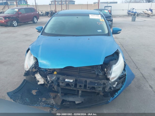 Ford FOCUS SE 2014 1FADP3F27EL299702 Image 13