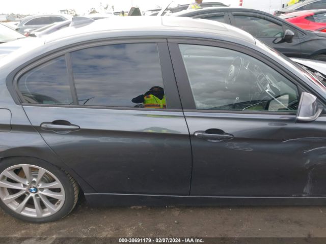 WBA8E1G53JNU93704 BMW 320i