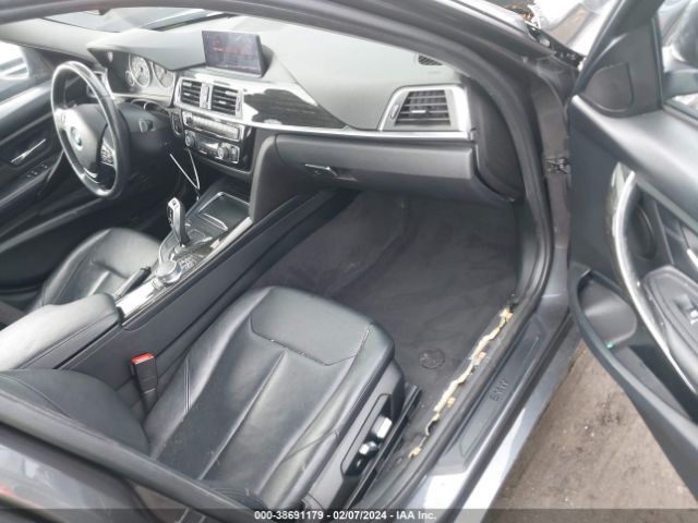 WBA8E1G53JNU93704 BMW 320i