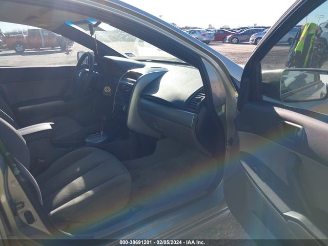 38691201 :رقم المزاد ، 4A3AB36F04E116090 vin ، 2004 Mitsubishi Galant Es مزاد بيع