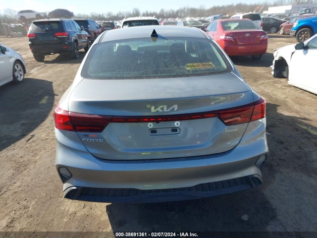 KIA Forte Lxs 2023 3KPF24AD1PE507018 Image 16