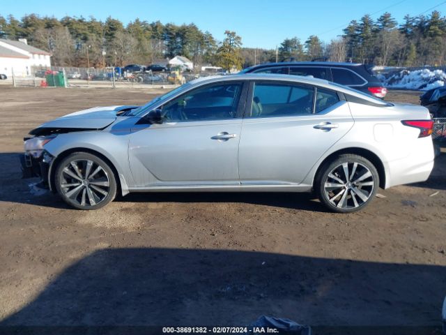 1N4BL4CW3MN373930 Nissan Altima Sr Intelligent Awd
