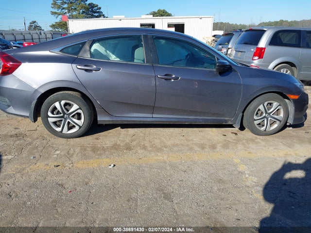 Honda Civic Lx 2018 19XFC2F56JE038065 Image 13