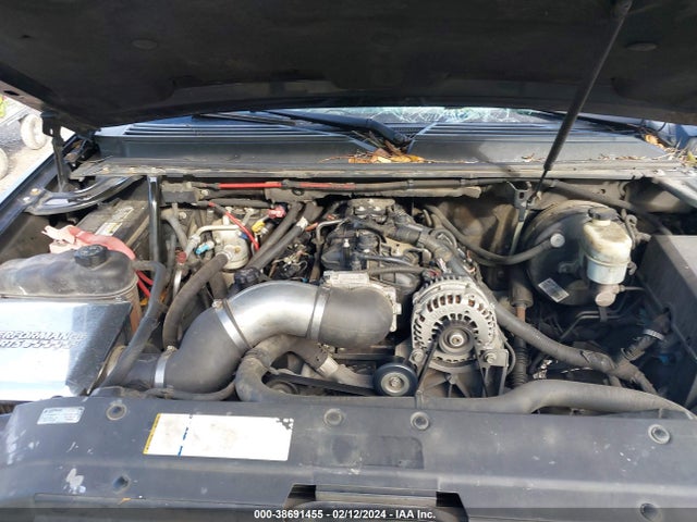 2007 GMC YUKON XL 1500 SLE VIN: 1GKFC16J27R347055