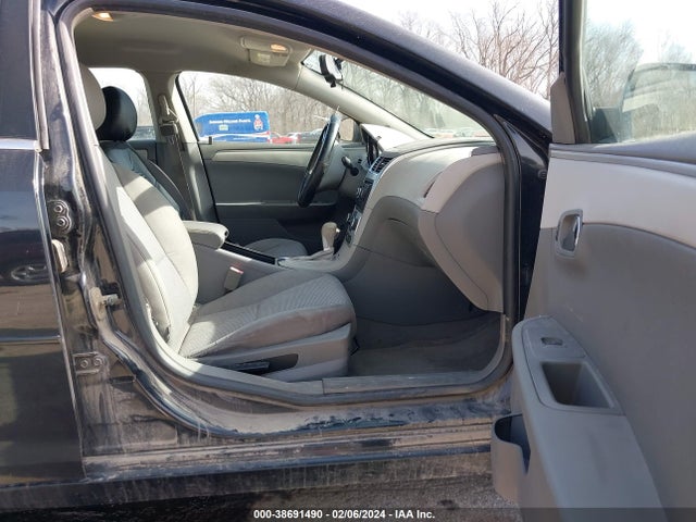 2012 CHEVROLET MALIBU LS VIN: 1G1ZB5E08CF136118