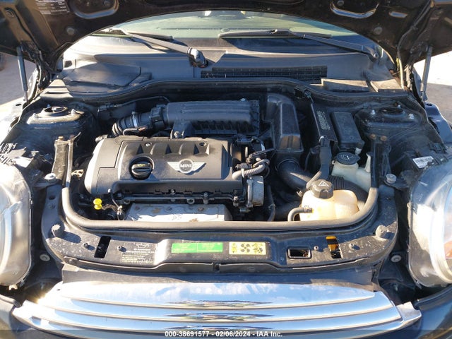 2010 MINI COOPER WMWMR3C53ATZ19259 Photo 9