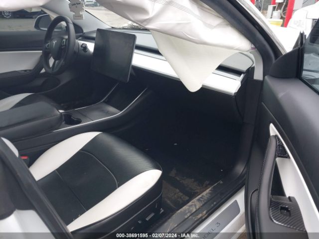 5YJ3E1EB1KF421891 Tesla Model 3 Long Range/performance
