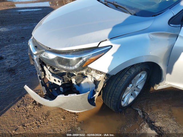 Chevrolet CRUZE LT 2019 3G1BE6SM4KS605138 Image 17