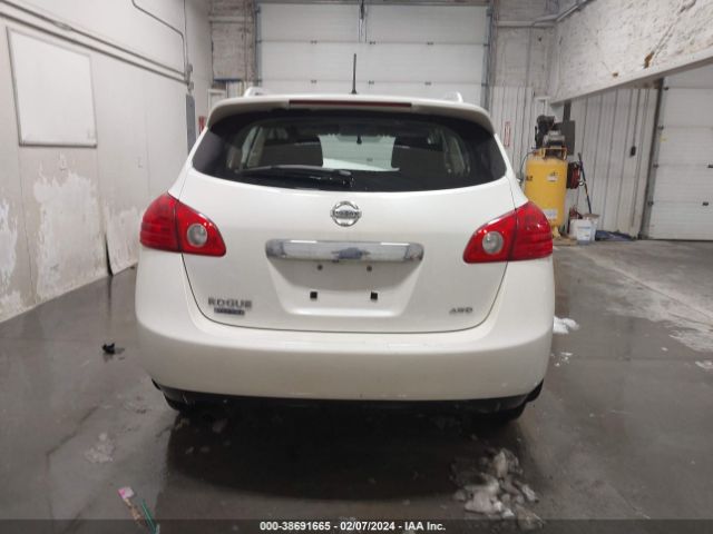 JN8AS5MV8FW255054 Nissan Rogue Select S