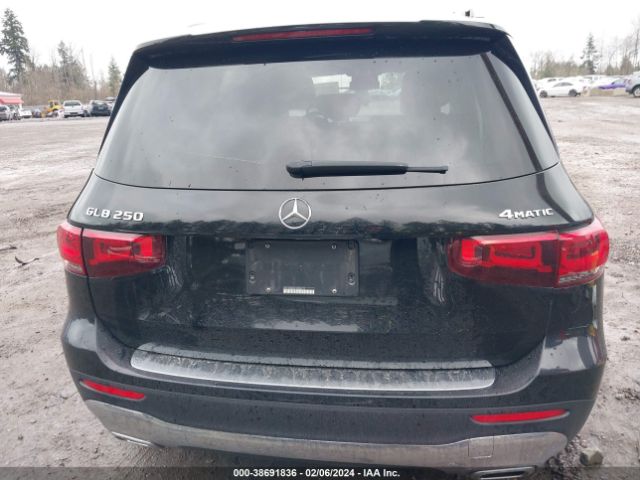 WDC4M4HB5LW006777 Mercedes-Benz Glb 250 4matic