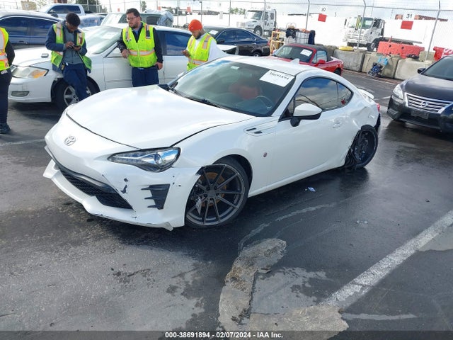 Toyota 86 2017 JF1ZNAA1XH8703467 Image 2