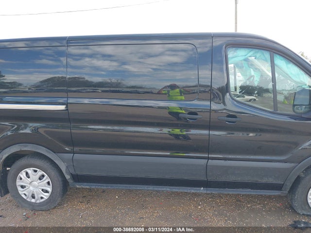 Ford Transit-150 2023 1FTYE1Y88PKA27143 Image 13