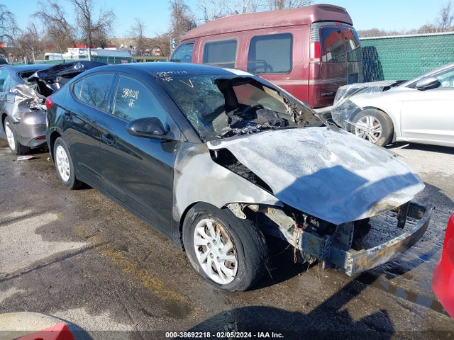 2017 5NPD74LF6HH111770 main image