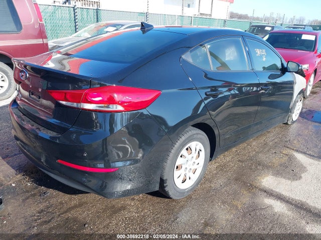 Hyundai ELANTRA SE 2017 5NPD74LF6HH111770 Image 4