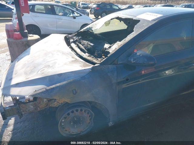 Hyundai ELANTRA SE 2017 5NPD74LF6HH111770 Image 6
