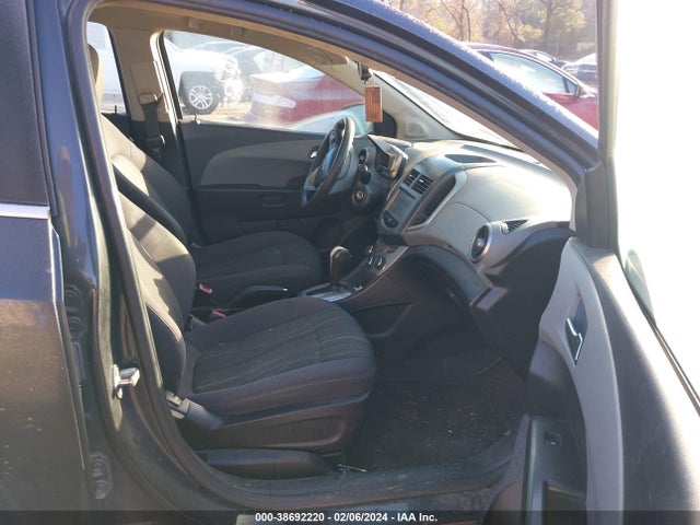Chevrolet Sonic Lt Auto 2014 1G1JC5SH8E4181823 Image 5