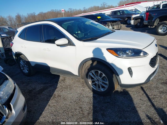 Ford ESCAPE SE 2020 1FMCU9G62LUB86827 Image 1