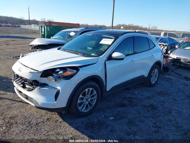 Ford ESCAPE SE 2020 1FMCU9G62LUB86827 Image 2