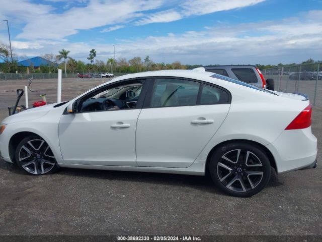 YV126MFL0J2466950 Volvo S60 T5 Dynamic